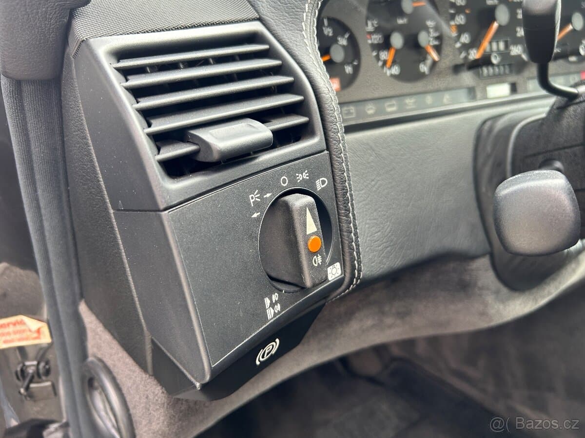 1994 Mercedes-Benz SL - 15
