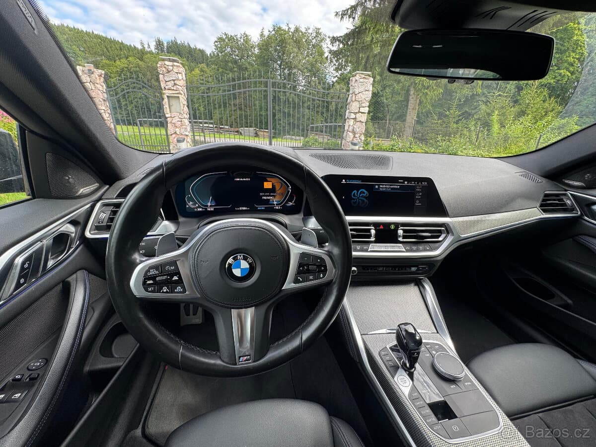 2020 BMW M4 - 15