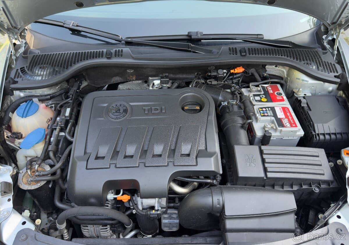 Škoda OCTAVIA - 15