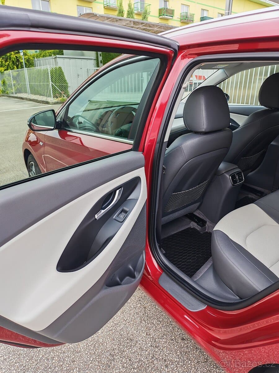 2021 Hyundai i30 - 15