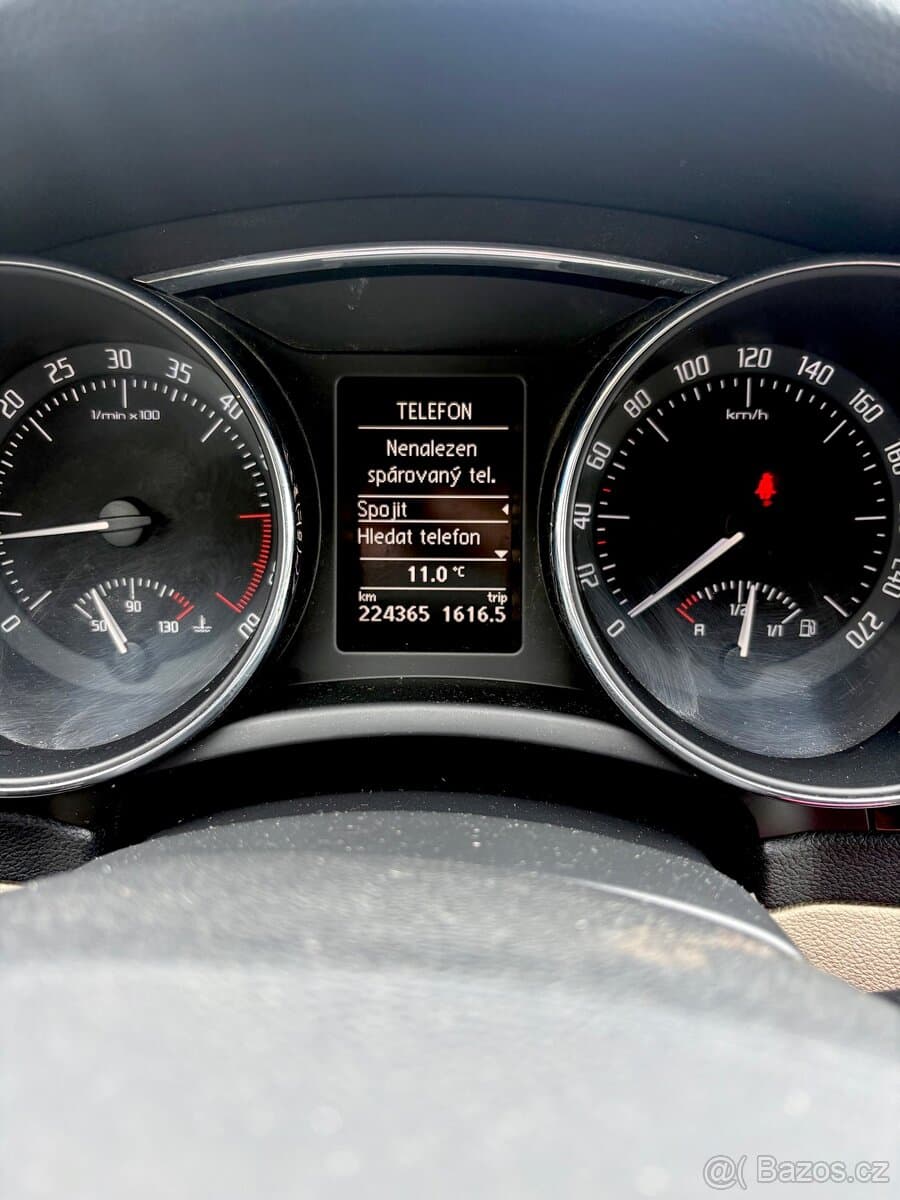 2012 Škoda SUPERB - 15