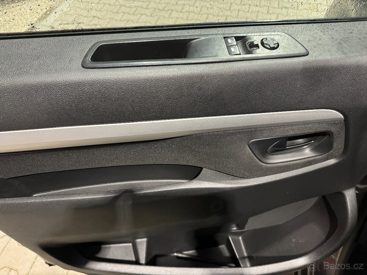 2020 Peugeot TRAVELLER - 15