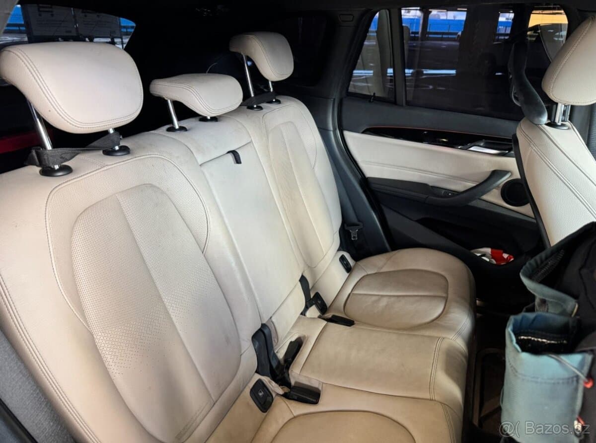 2015 BMW X1 - 15