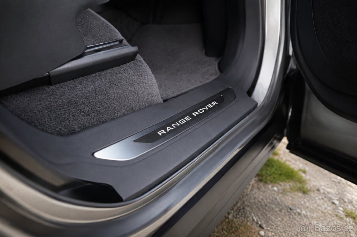 2026 Land Rover RANGE ROVER VELAR - 15