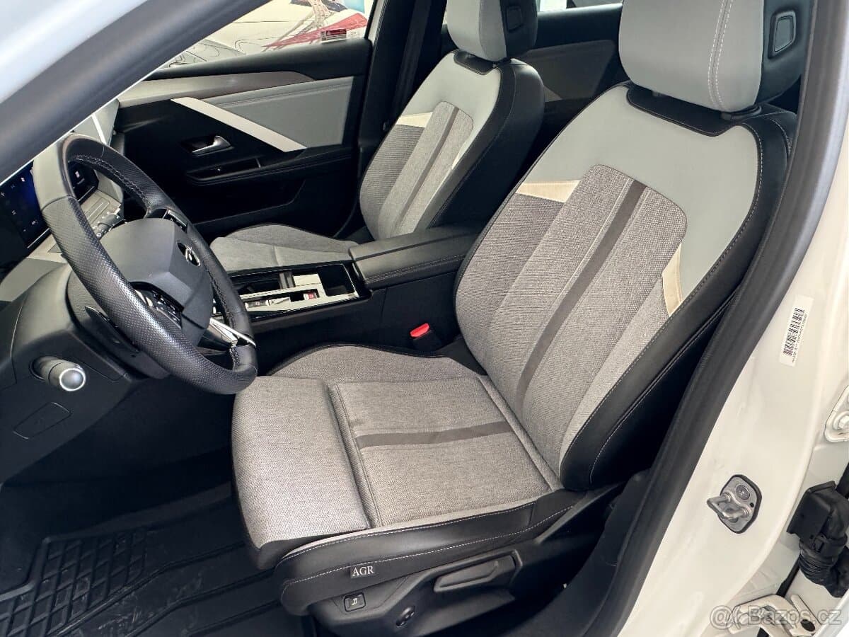 2022 Opel ASTRA - 15