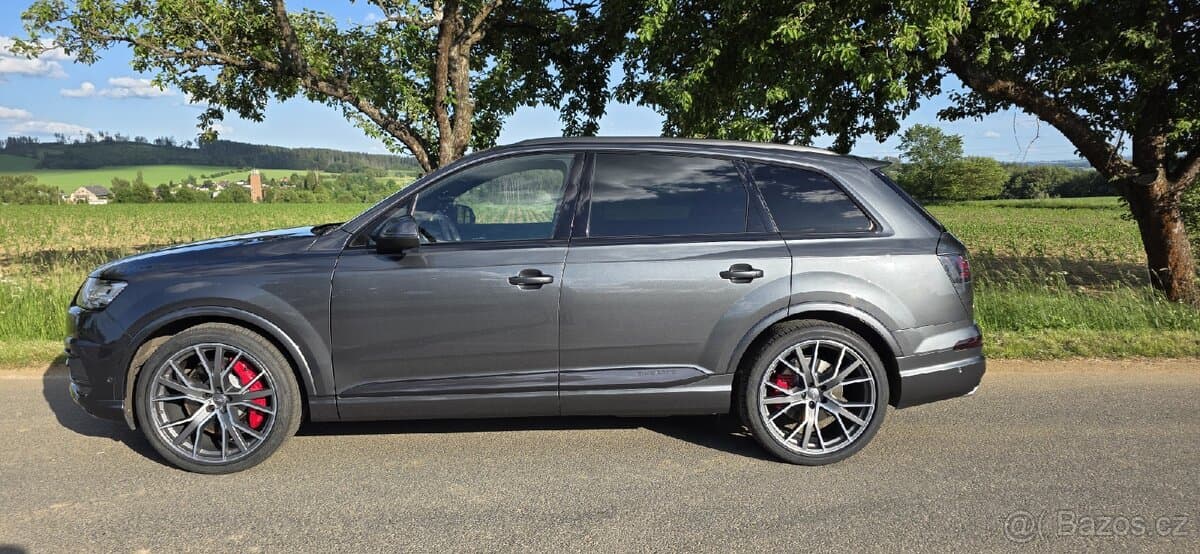 2018 Audi SQ7 - 15