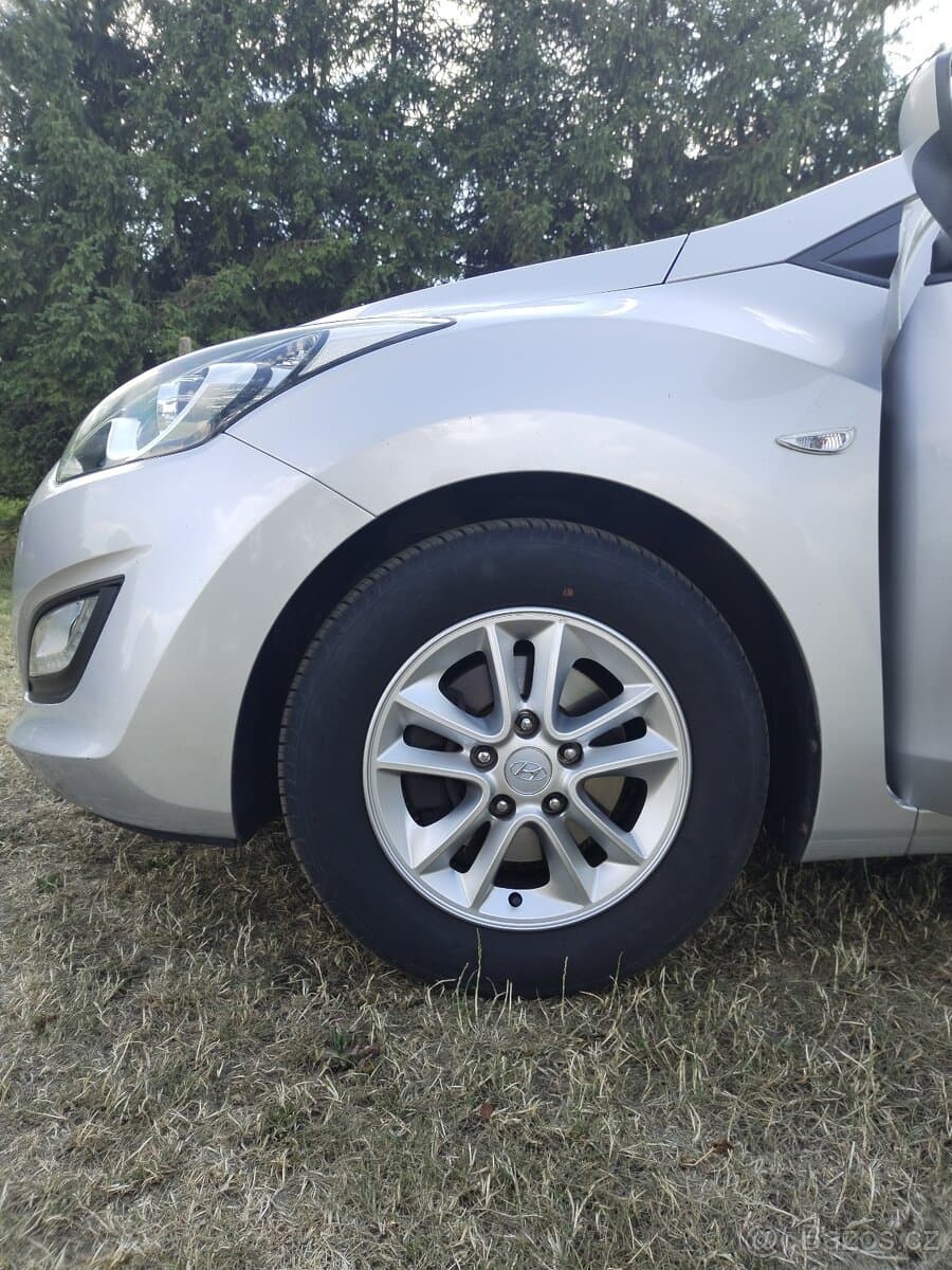 2013 Hyundai i30 - 15