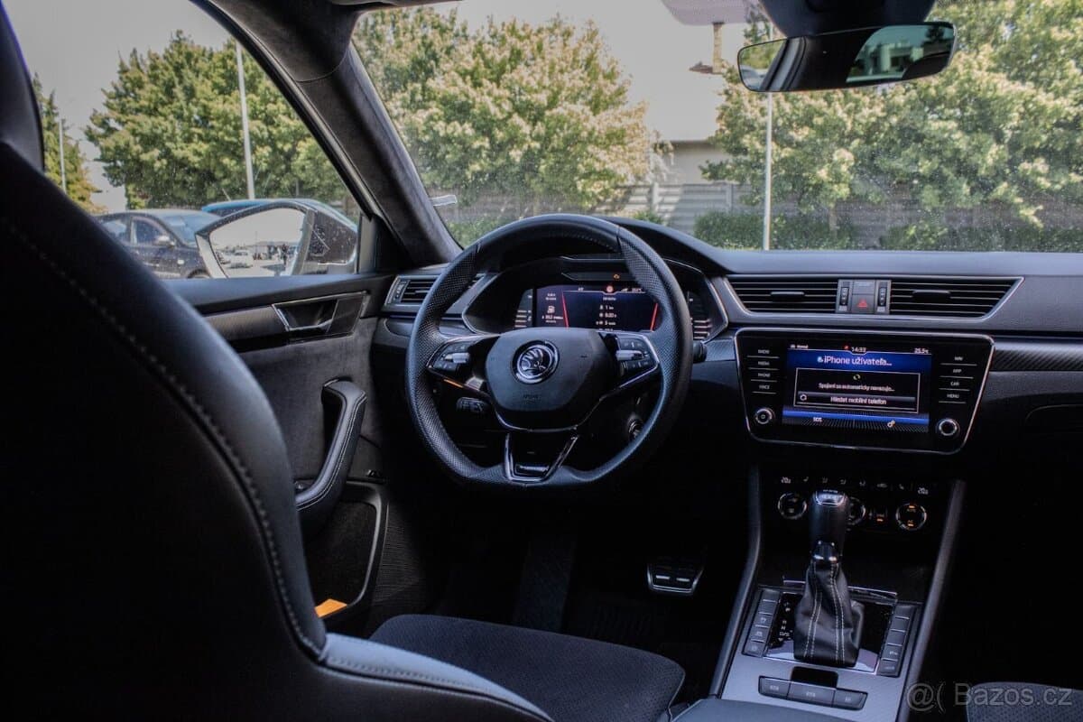 2019 Škoda SUPERB - 15