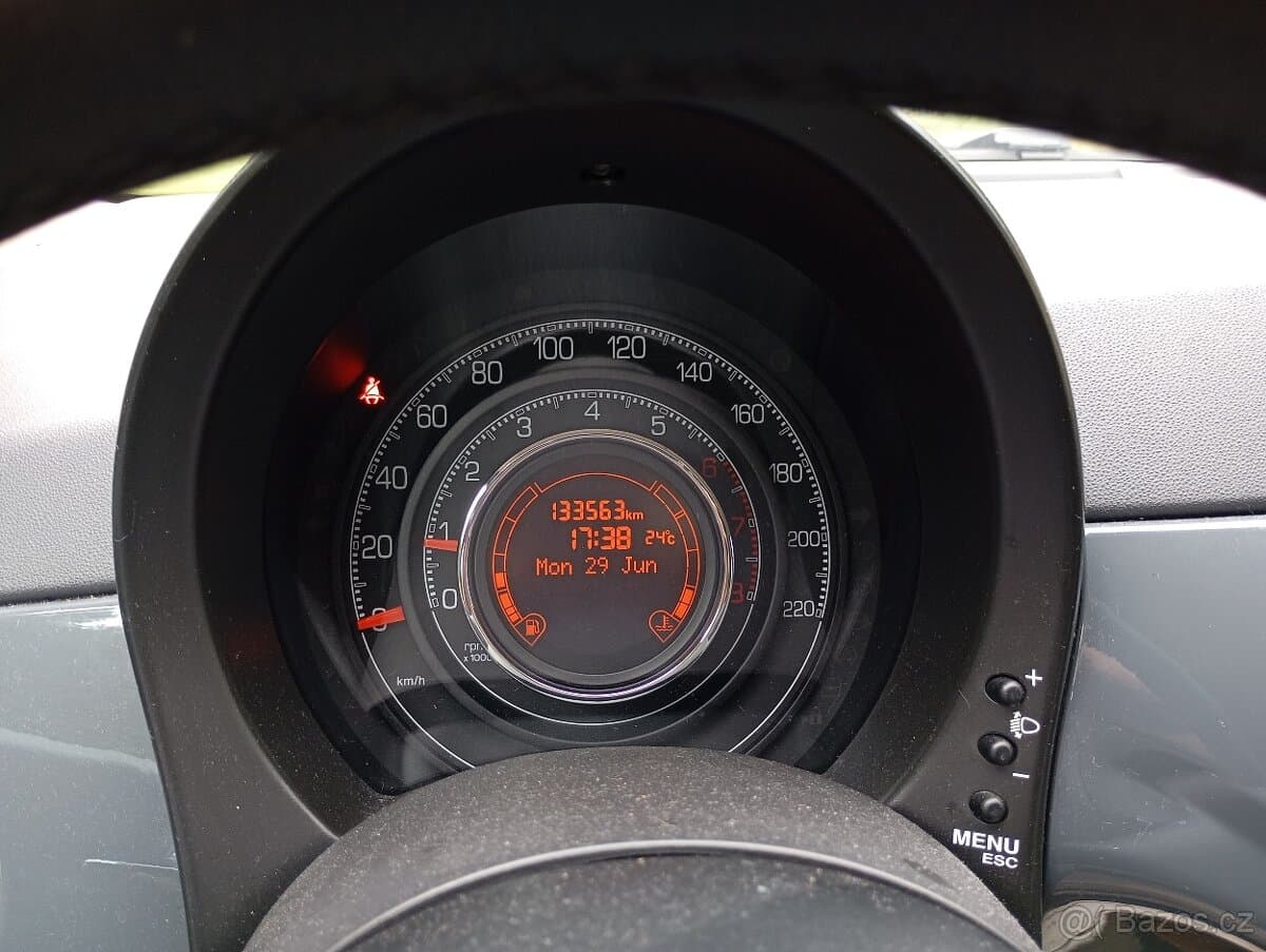 2010 Fiat 500 - 15