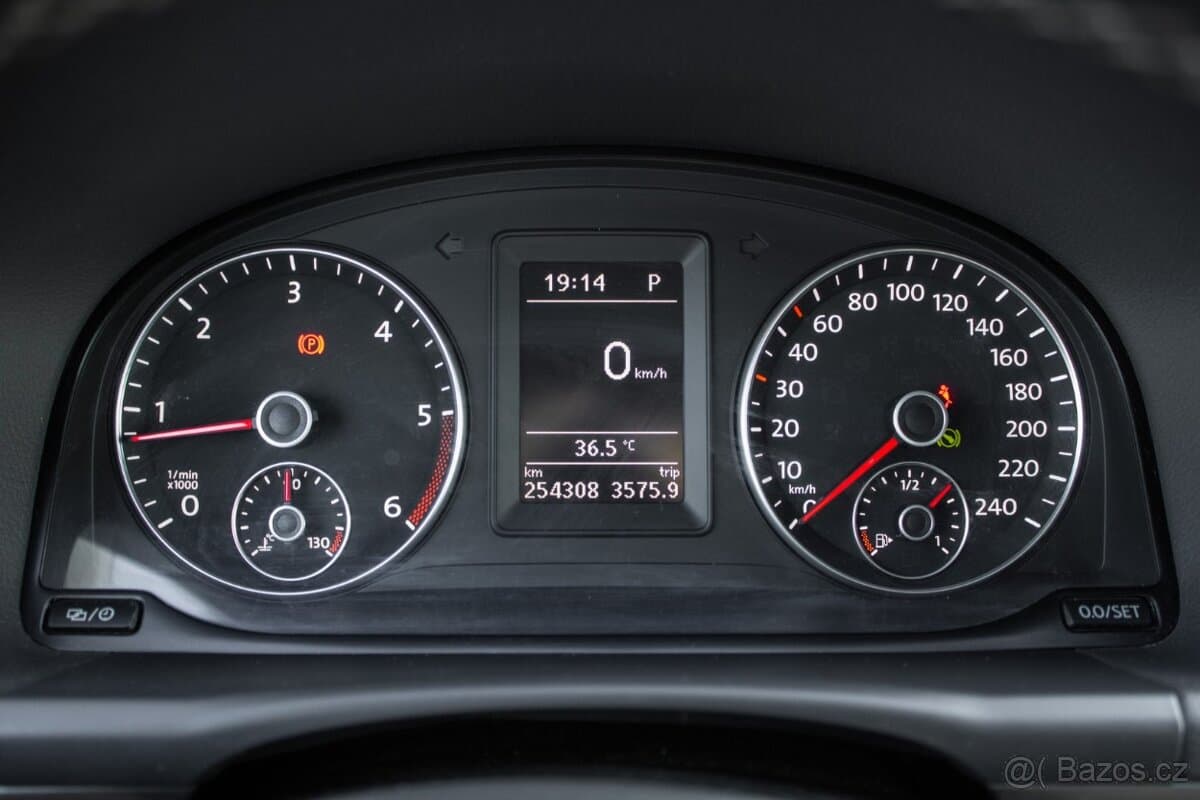 2013 Volkswagen TOURAN - 15
