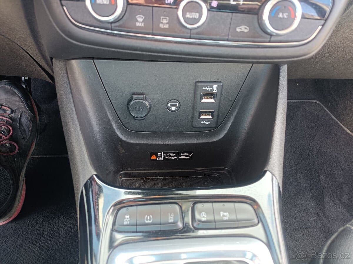 2021 Opel CROSSLAND - 15