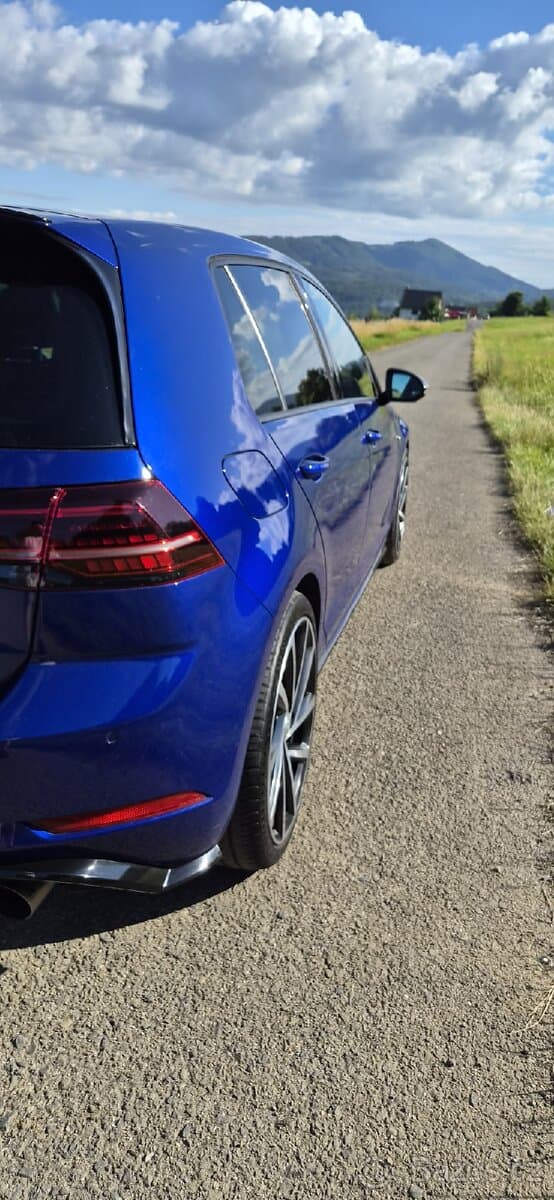 2018 Volkswagen GOLF - 15