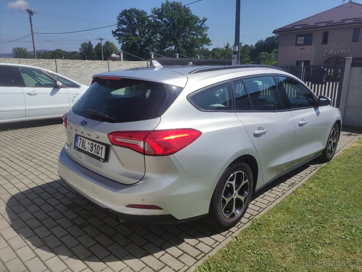 2019 Ford FOCUS - 15