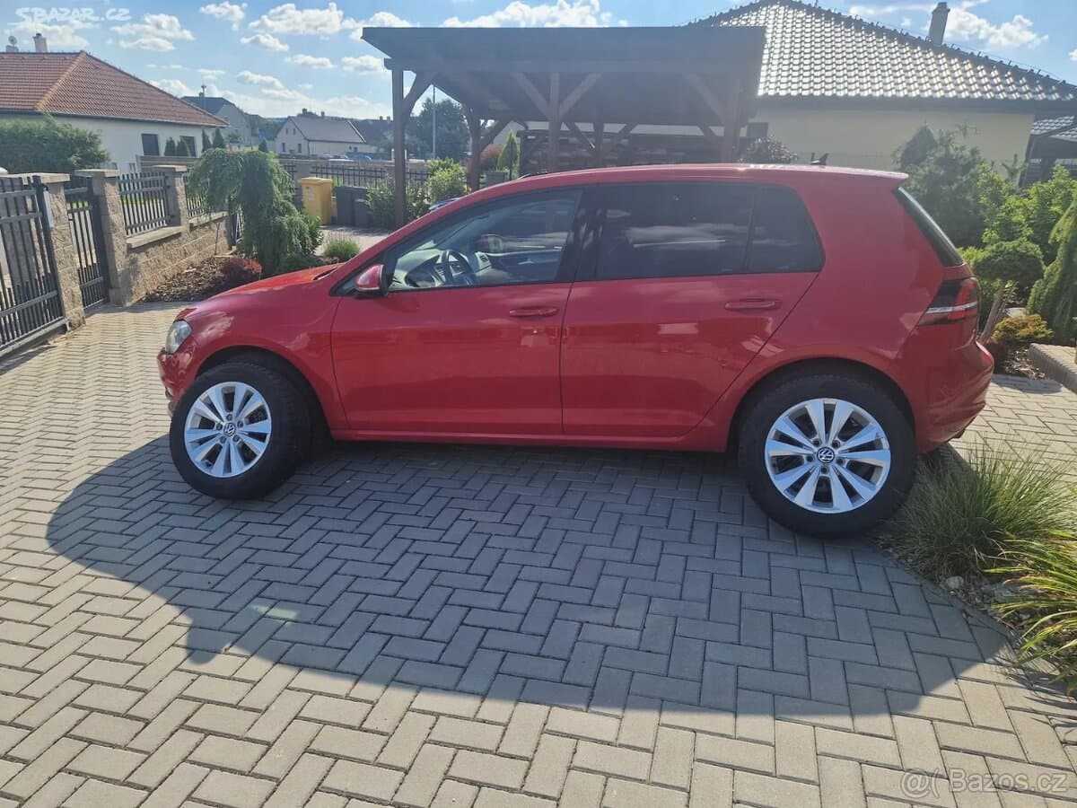 2017 Volkswagen GOLF - 15