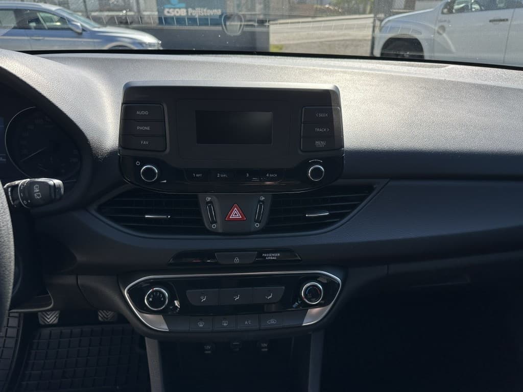 2021 Hyundai i30 - 15