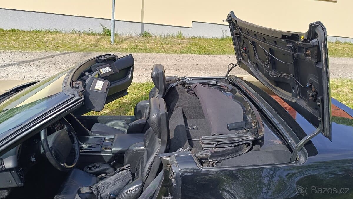1992 Chevrolet CORVETTE - 15