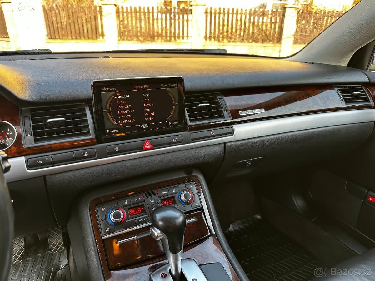 2008 Audi A8 - 15