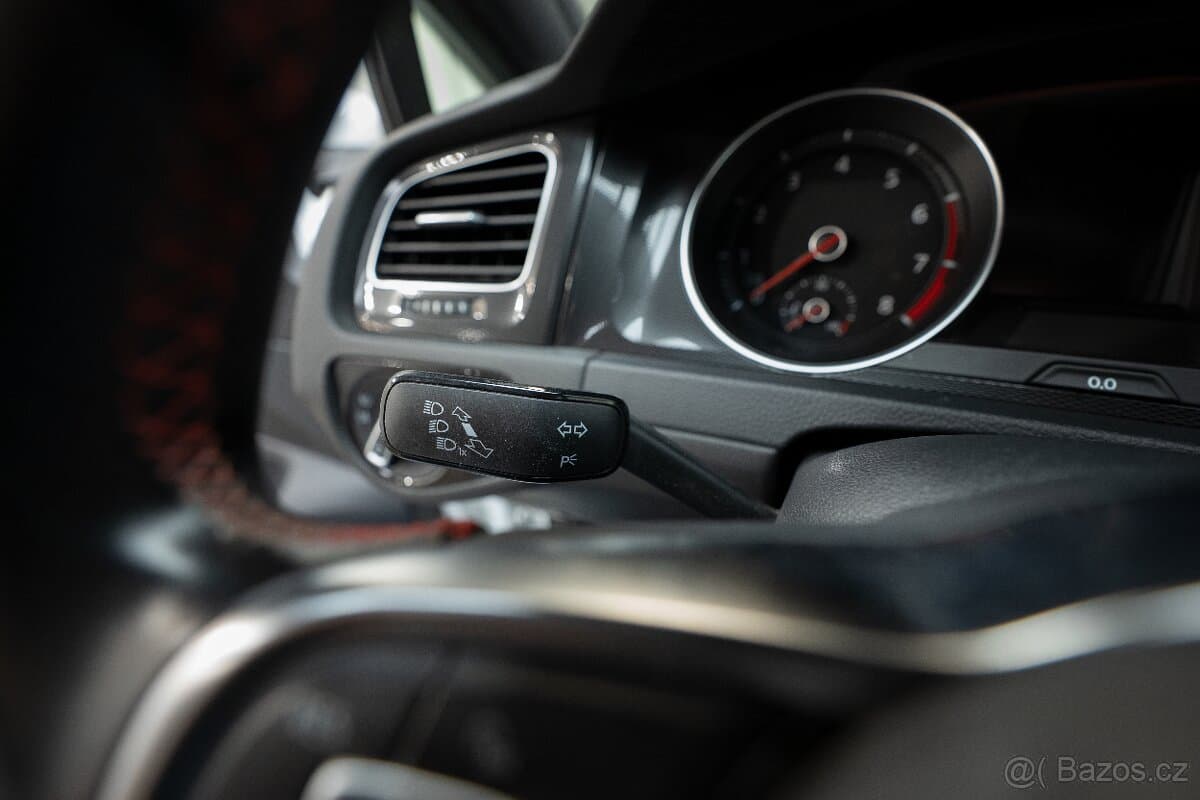 2014 Volkswagen GOLF - 15