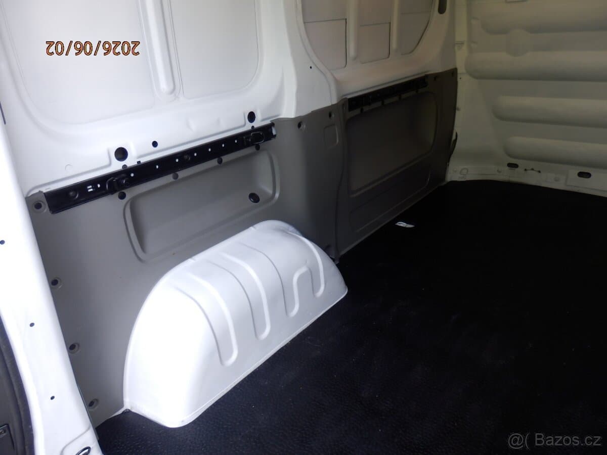 2012 Opel VIVARO - 15