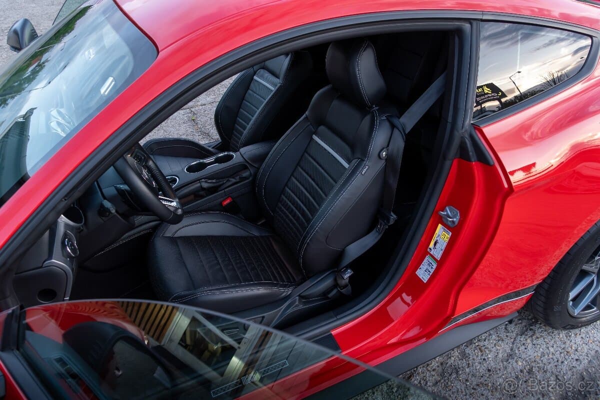 2023 Ford MUSTANG - 15
