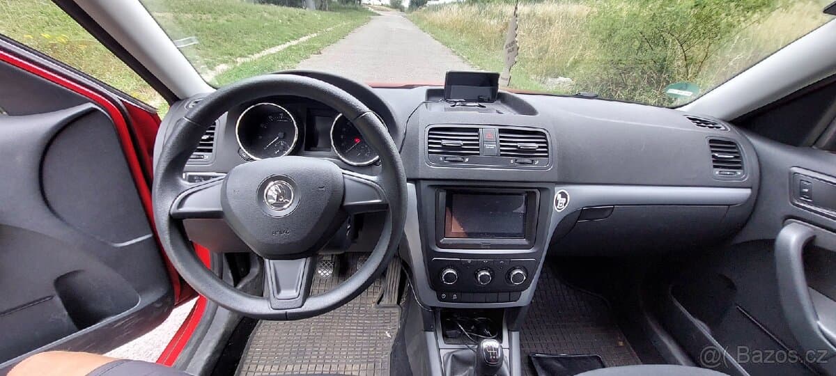 2014 Škoda YETI - 15