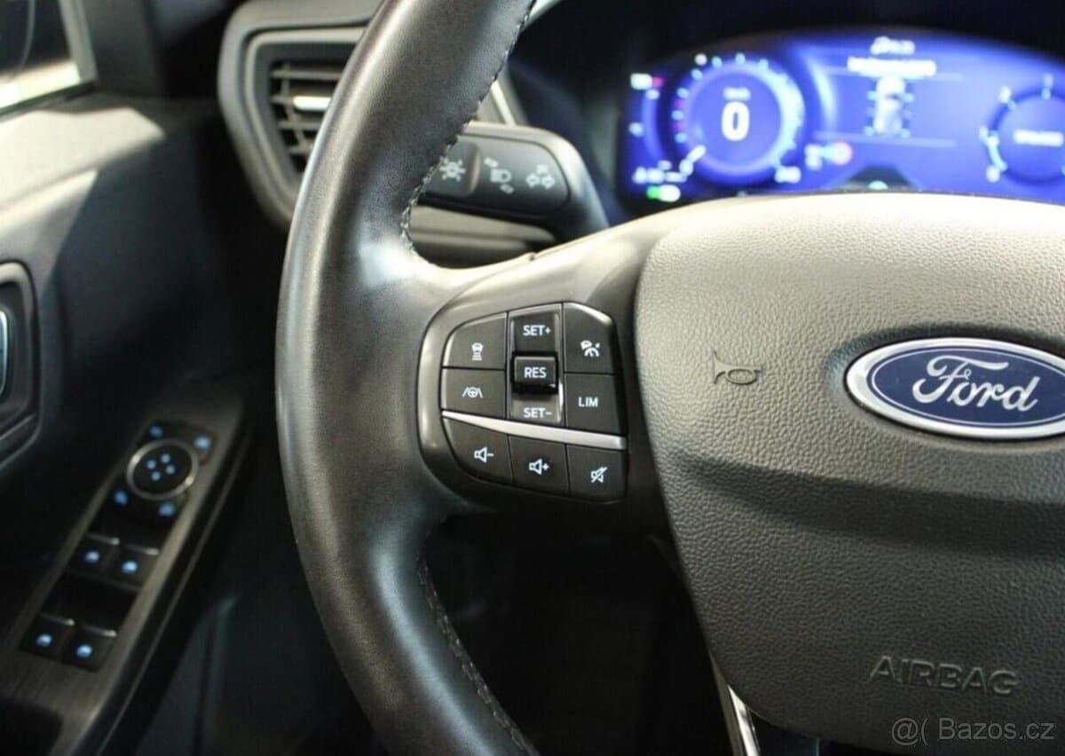 2022 Ford KUGA - 15