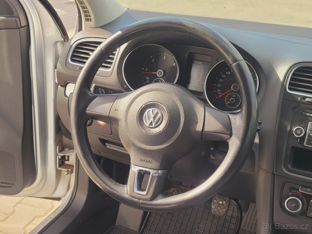 2009 Volkswagen GOLF - 15