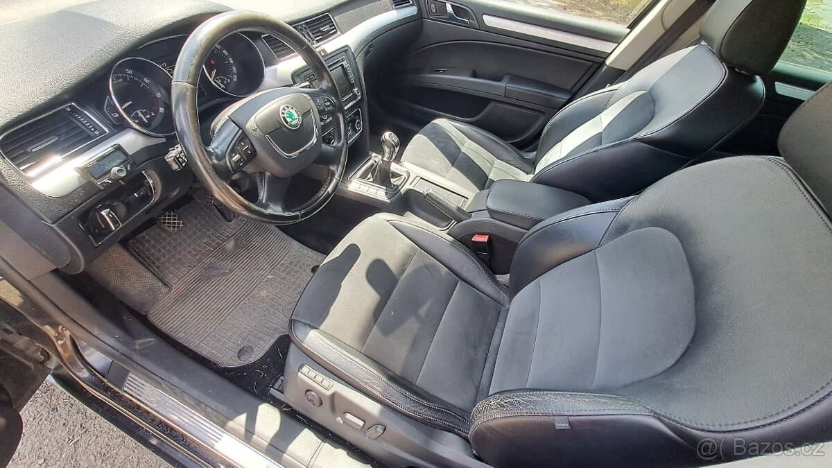 2010 Škoda SUPERB - 15