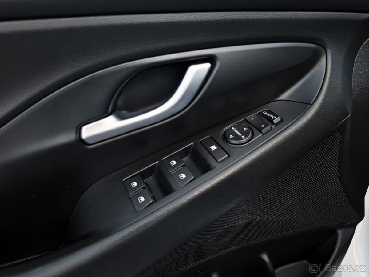2022 Hyundai i30 - 15