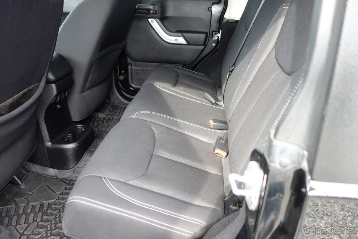 2013 Jeep WRANGLER - 15