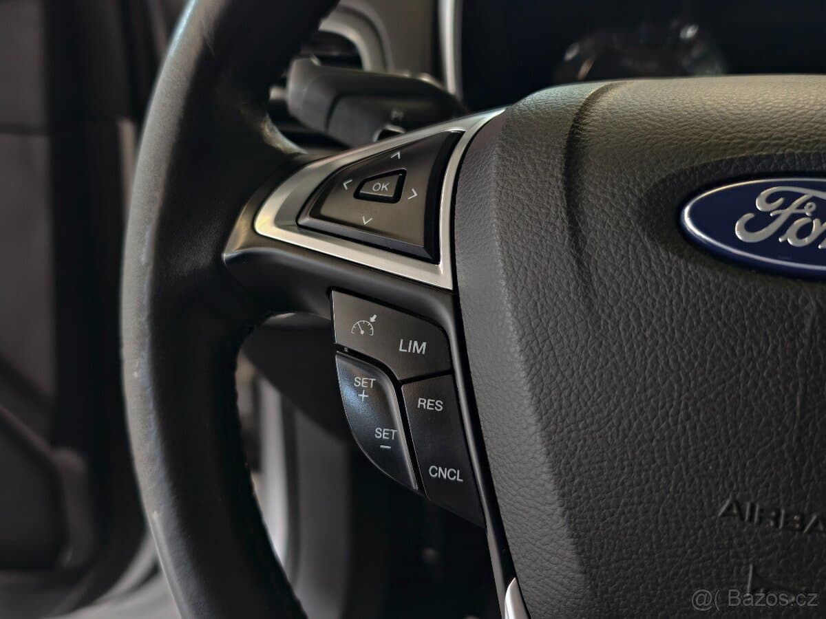 2017 Ford MONDEO - 15