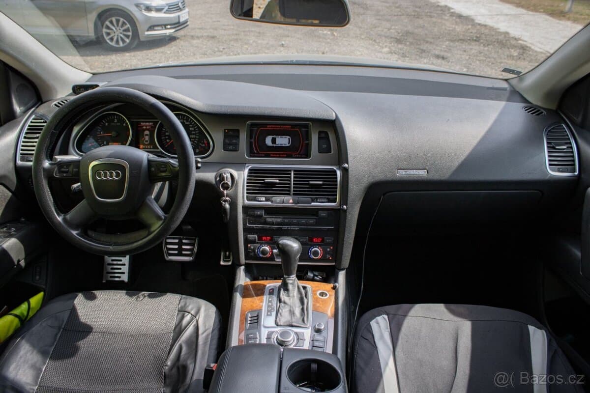 2006 Audi Q7 - 15