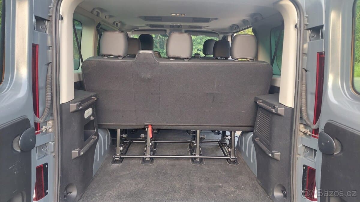 2023 Renault TRAFIC - 15
