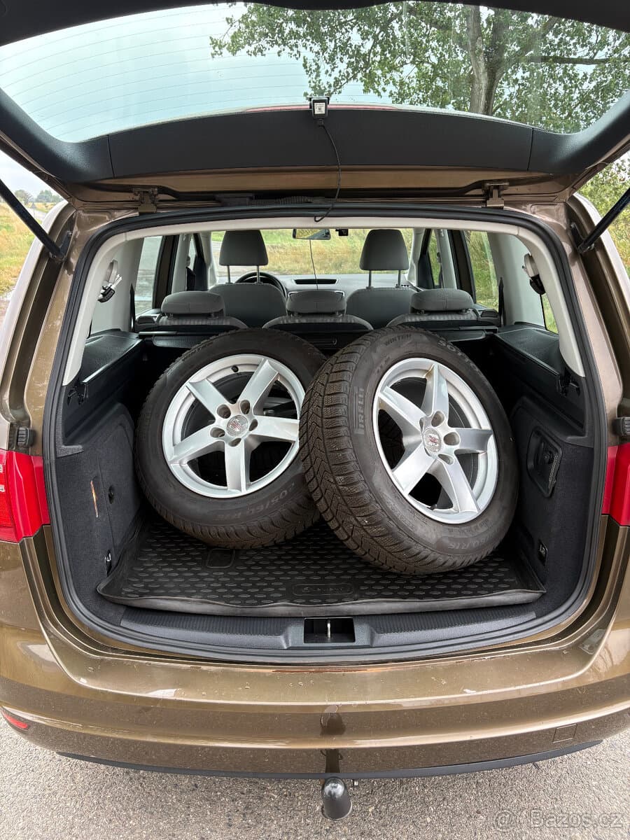 Seat ALHAMBRA - 15