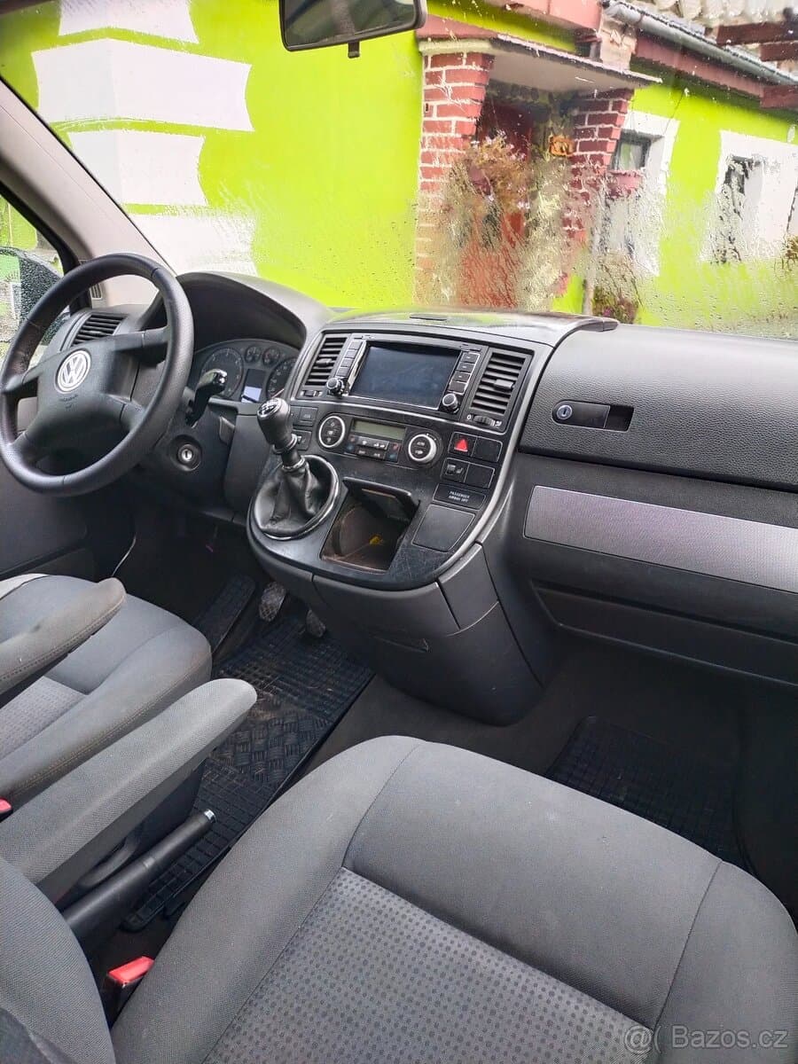 2003 Volkswagen MULTIVAN - 15