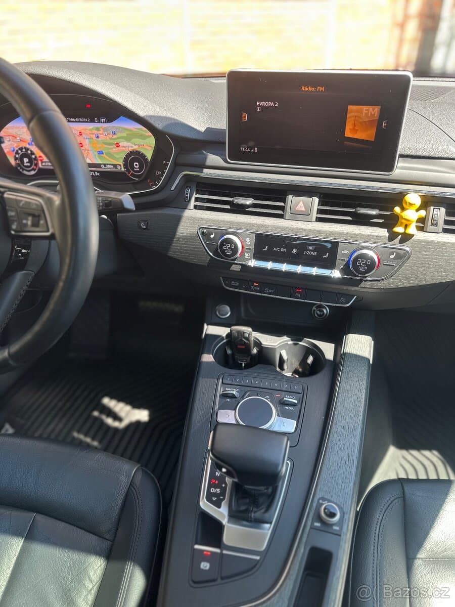2017 Audi A4 - 15