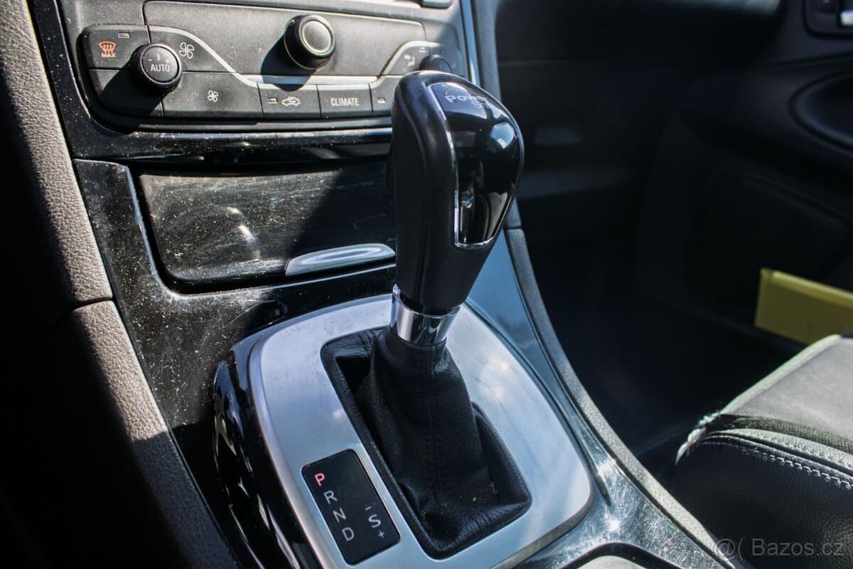 2013 Ford S-MAX - 15