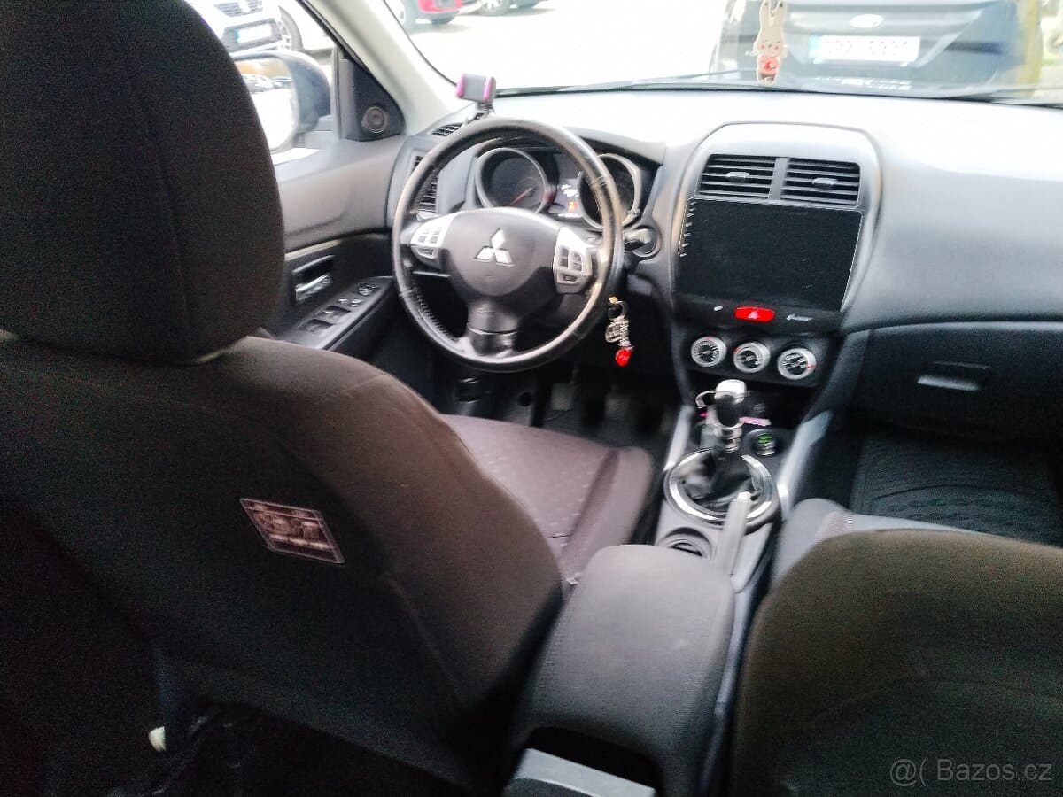 2012 Mitsubishi ASX - 15