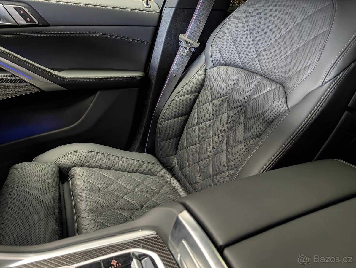2025 BMW X6 - 15