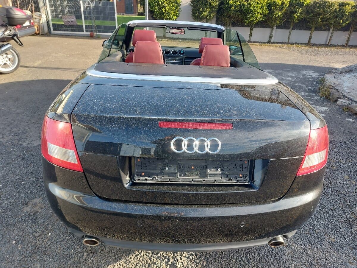 2004 Audi A4 - 15
