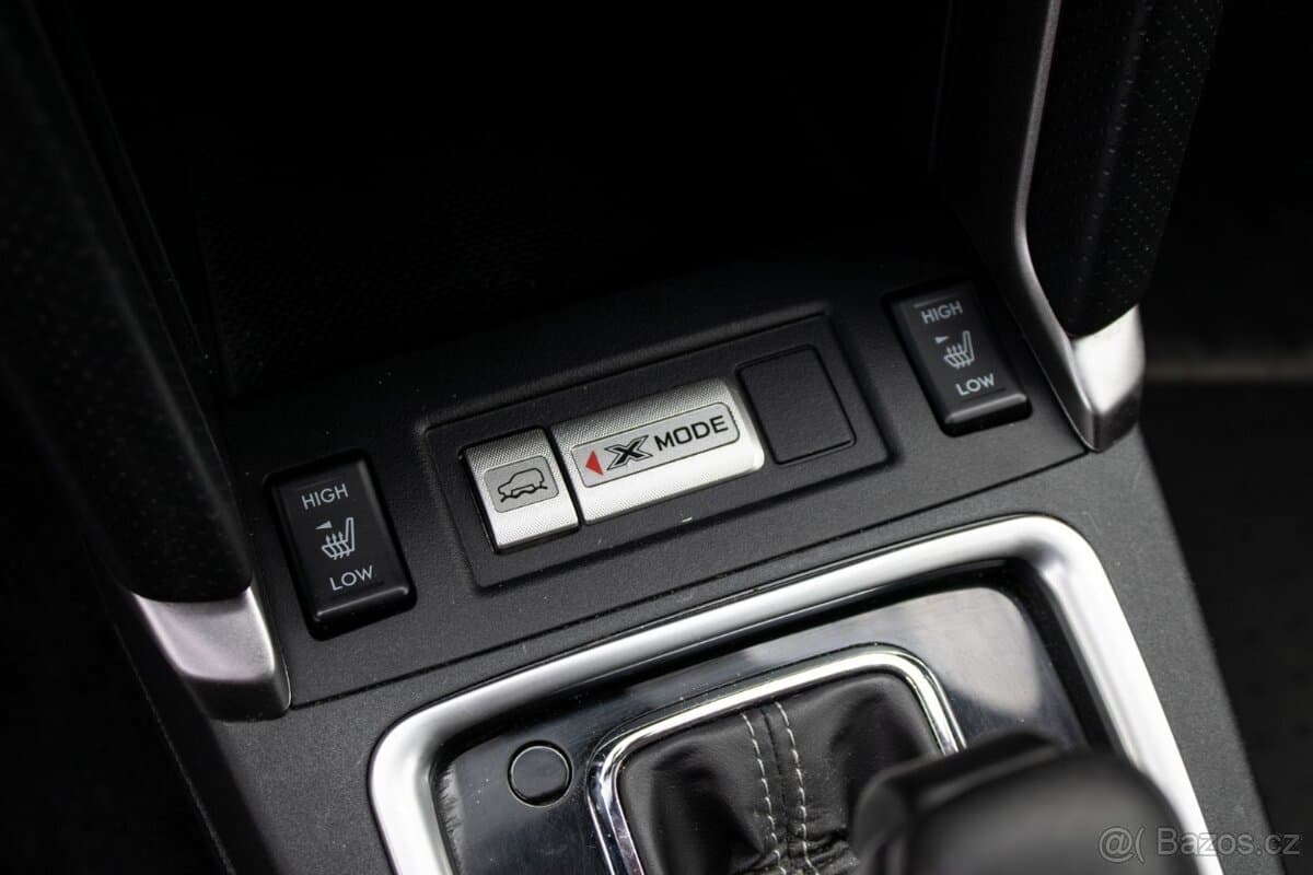 2018 Subaru FORESTER - 15