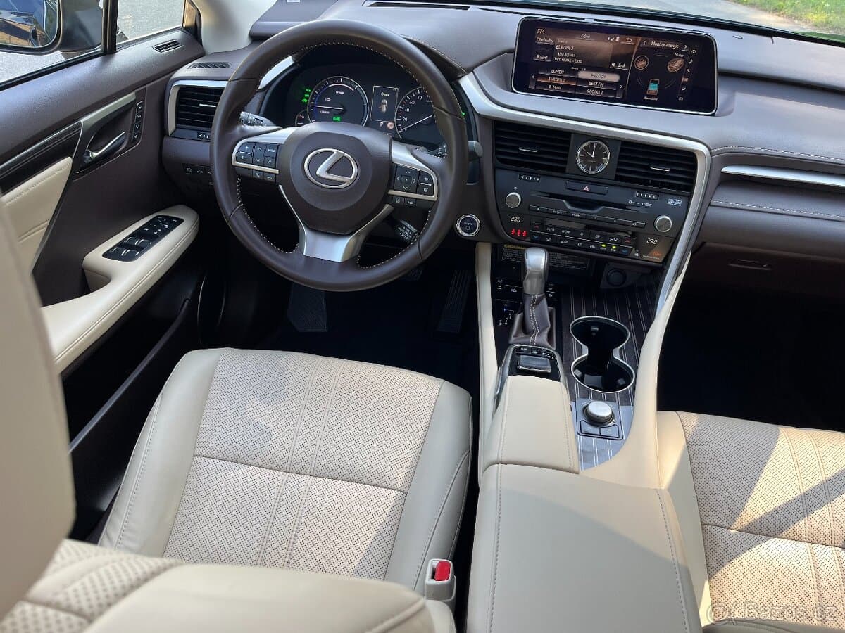 2016 Lexus RX - 15