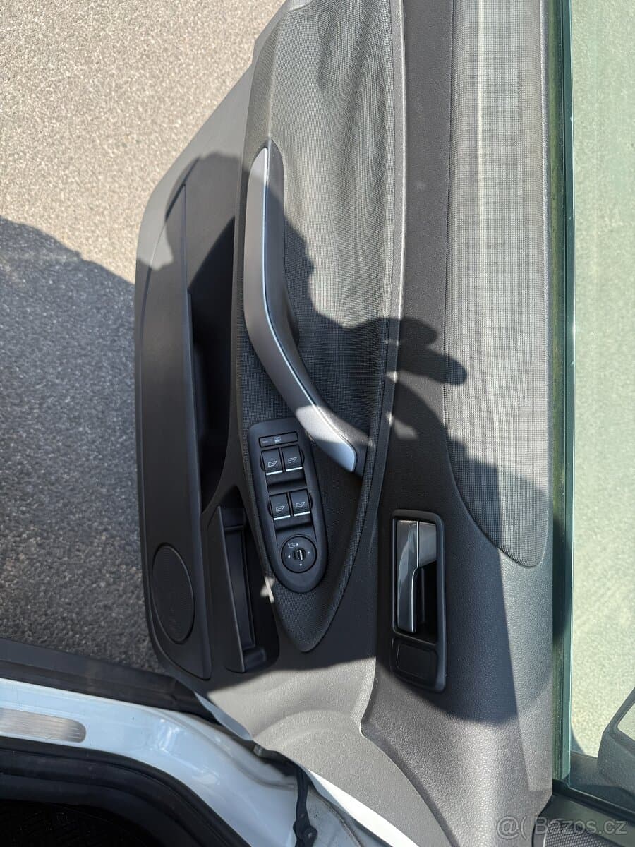 2010 Ford KUGA - 15