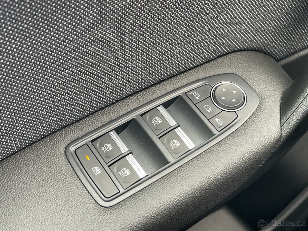 2025 Renault CAPTUR - 15