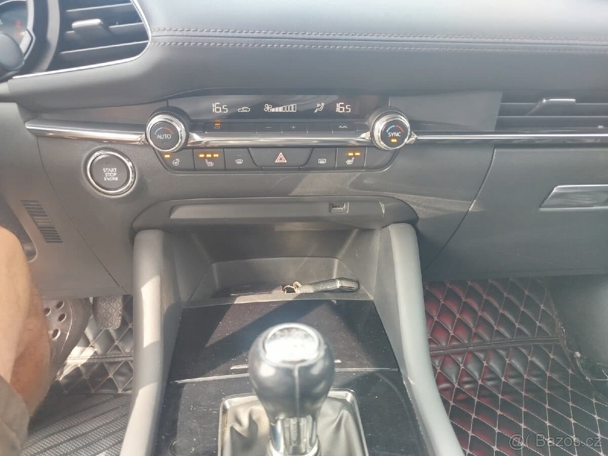 2019 Mazda 3 - 15