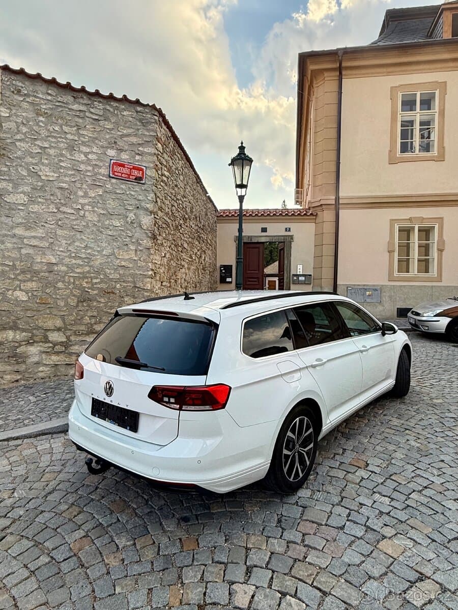 2020 Volkswagen PASSAT - 15