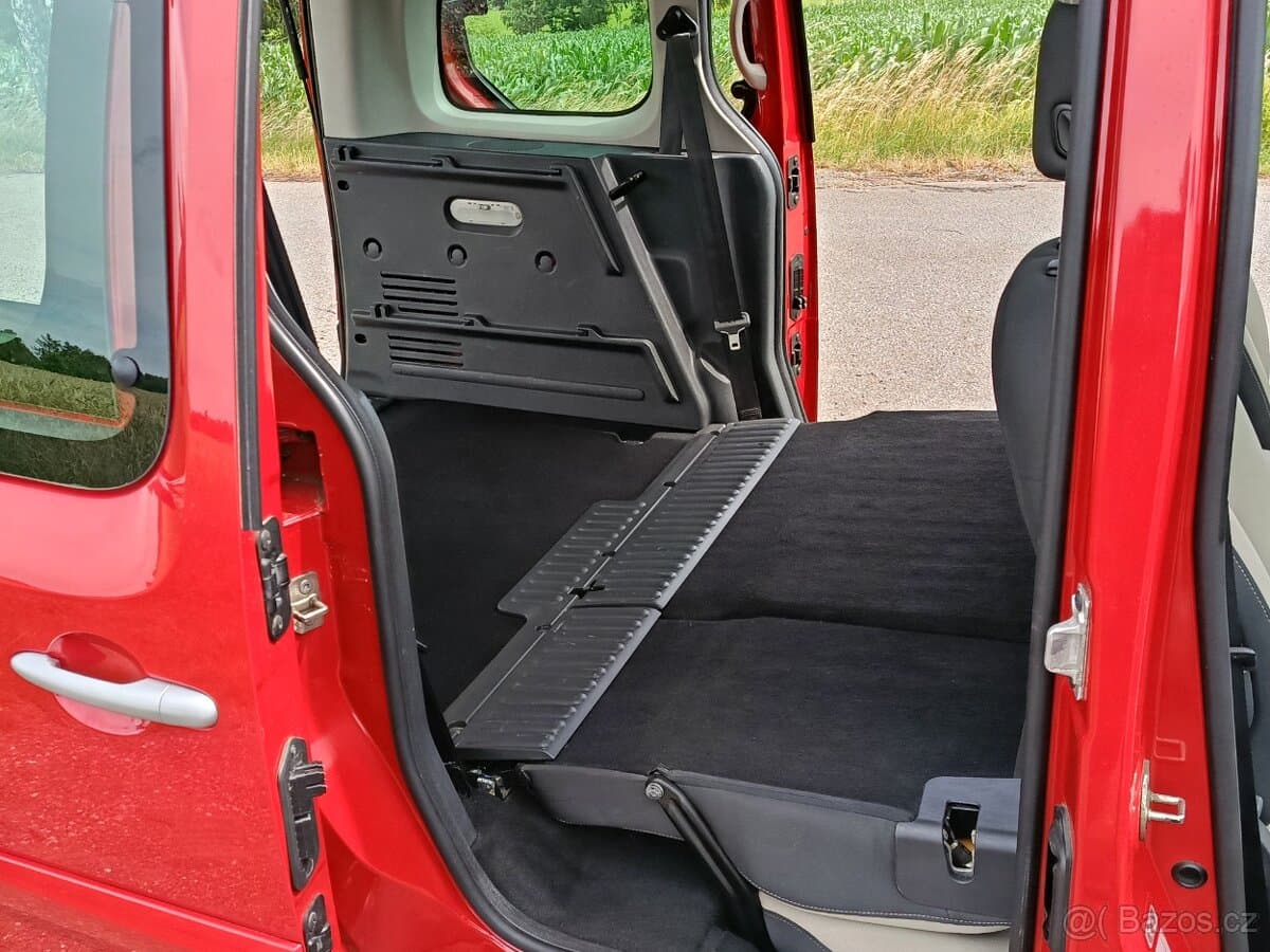 2011 Renault KANGOO - 15