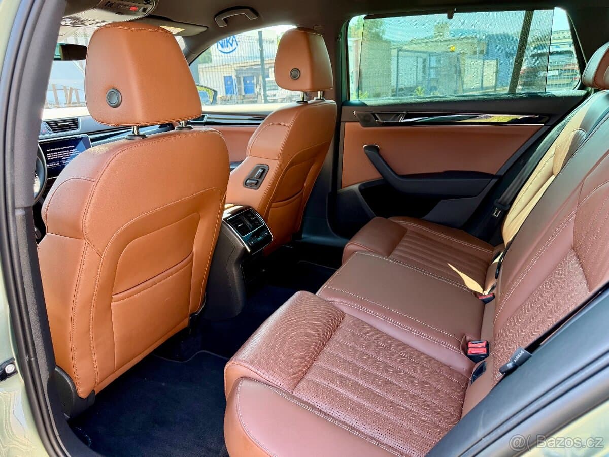 2022 Škoda SUPERB - 15