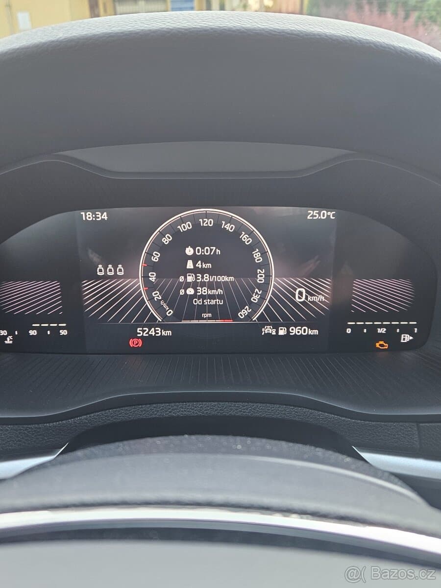 2024 Škoda KAROQ - 15