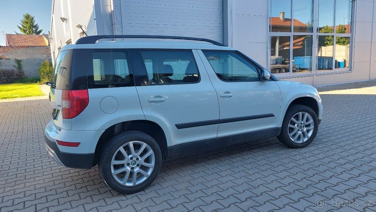 2015 Škoda YETI - 15